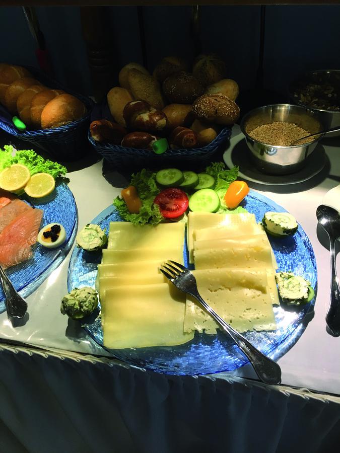 Hotel B&B Bredl In Der Villa Ballestrem Straubing Dış mekan fotoğraf