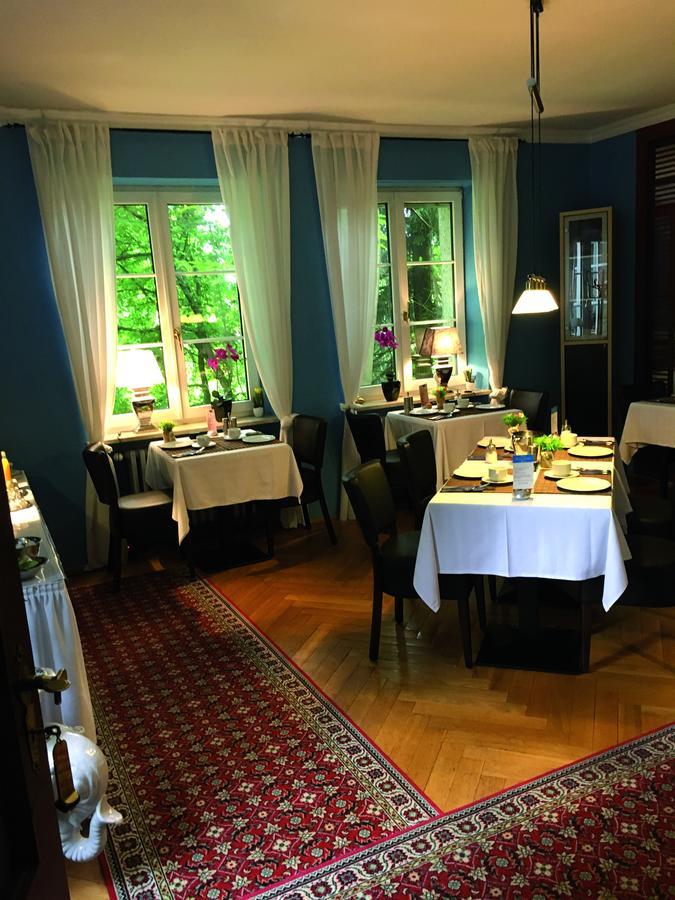 Hotel B&B Bredl In Der Villa Ballestrem Straubing Dış mekan fotoğraf