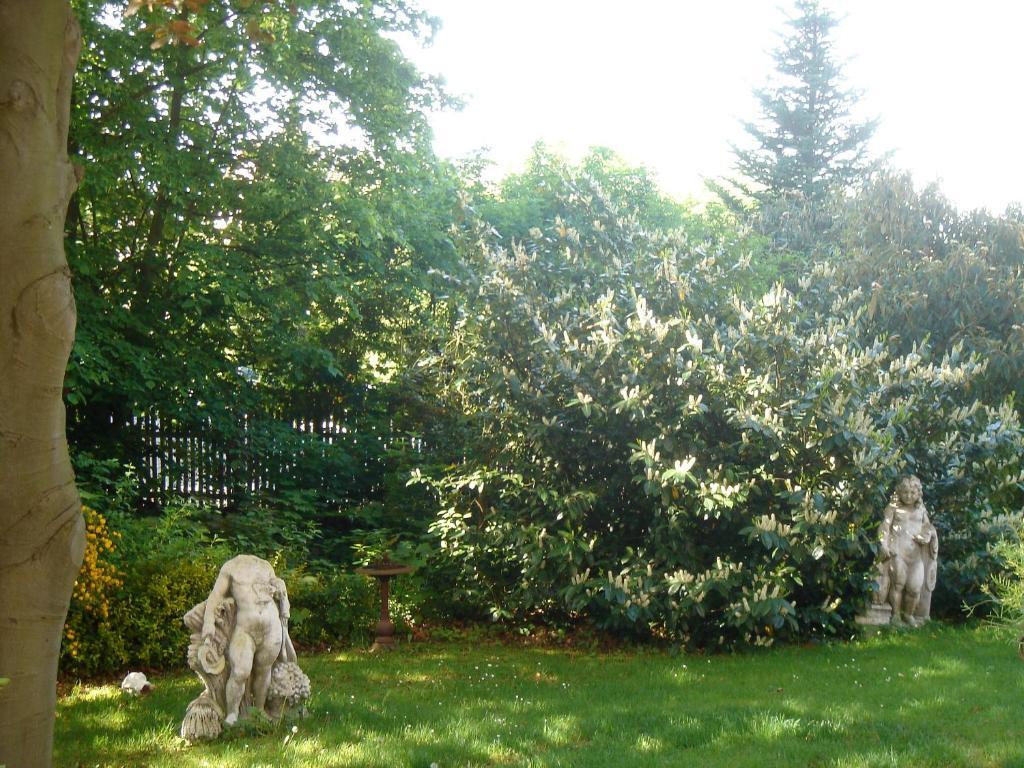 Hotel B&B Bredl In Der Villa Ballestrem Straubing Dış mekan fotoğraf